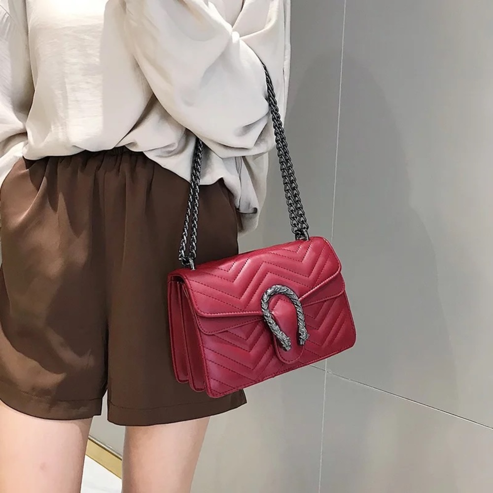 ✨Dark Red Snake Handbag